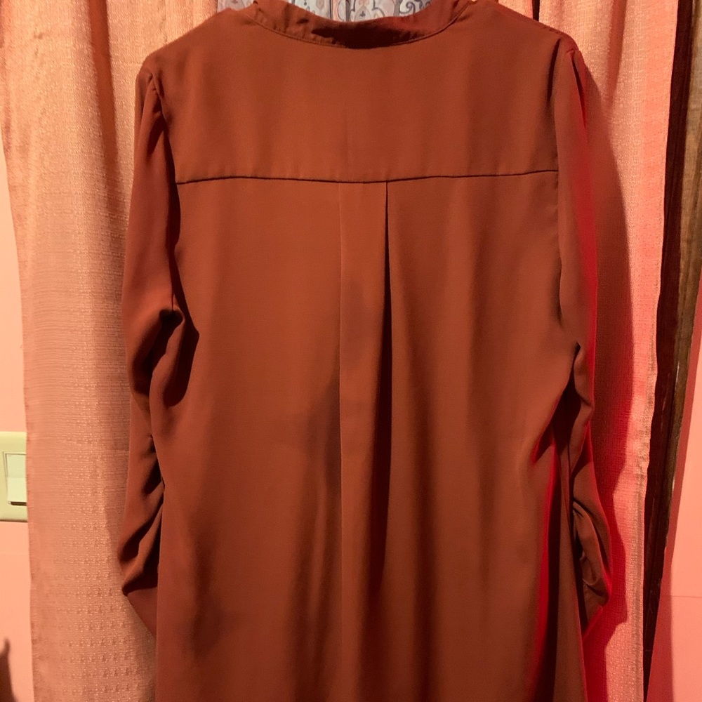 LS Sheer Tunic Top - Picture 3 of 3